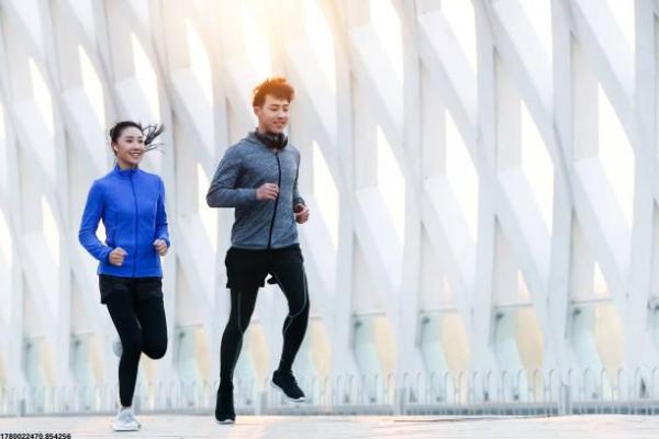 如何在体育项目中夺取耀眼的成绩与奖项(图1)